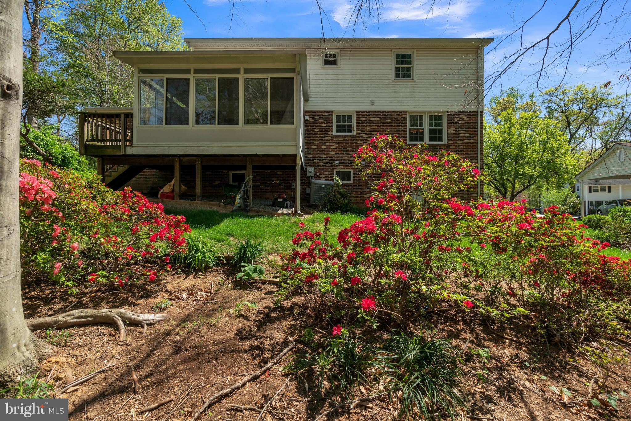 6944 COTTONTAIL COURT