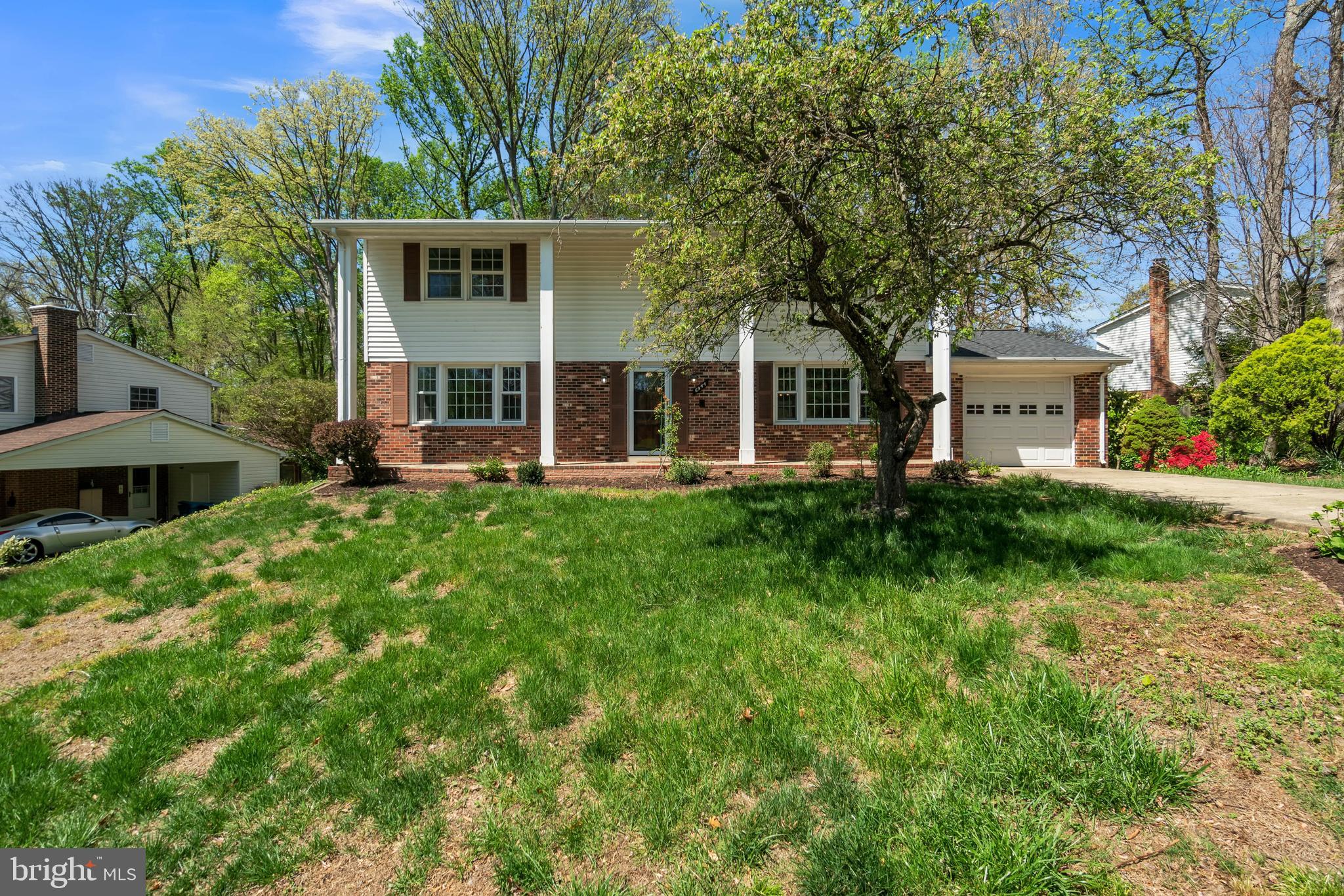 6944 COTTONTAIL COURT