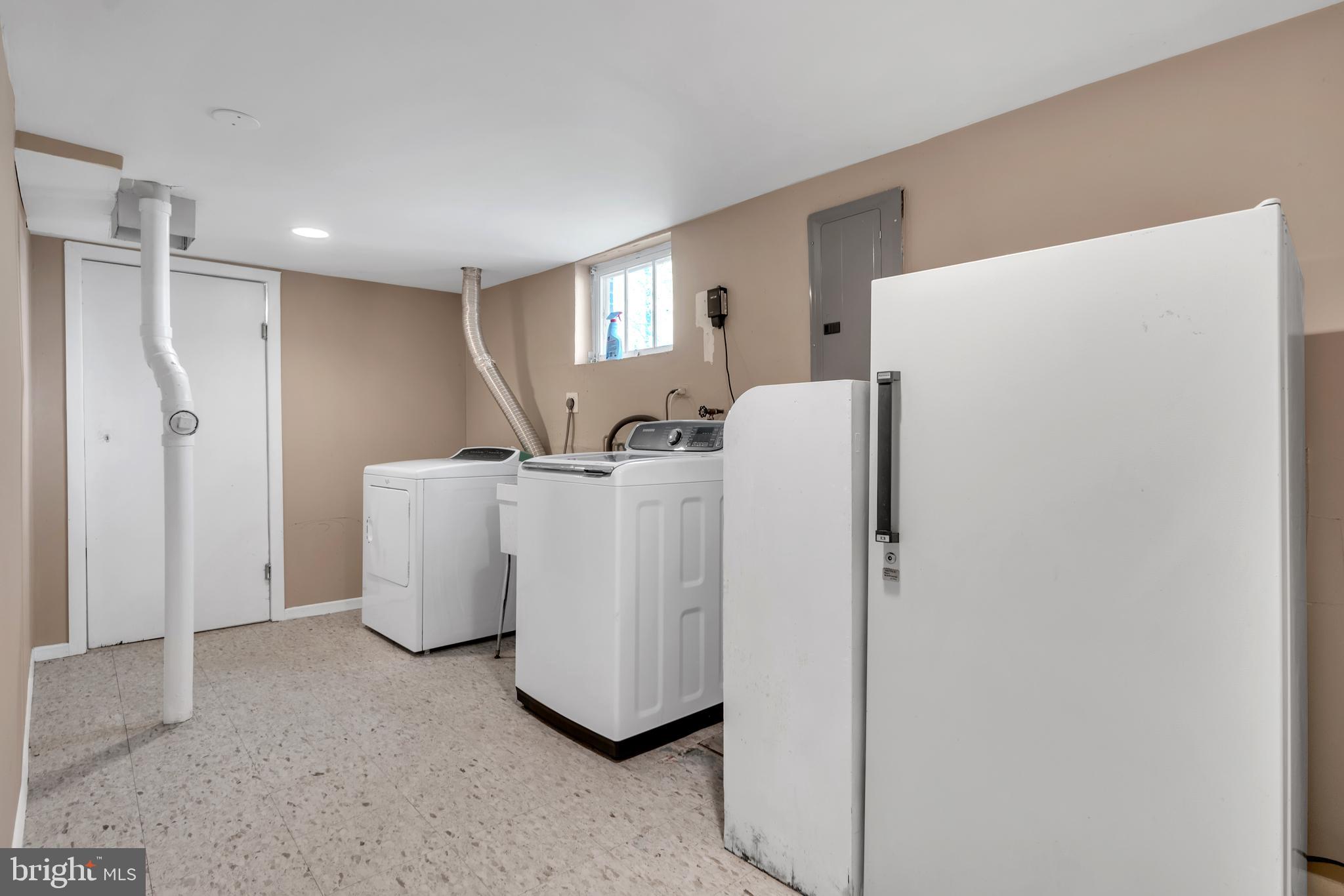 6944 COTTONTAIL COURT