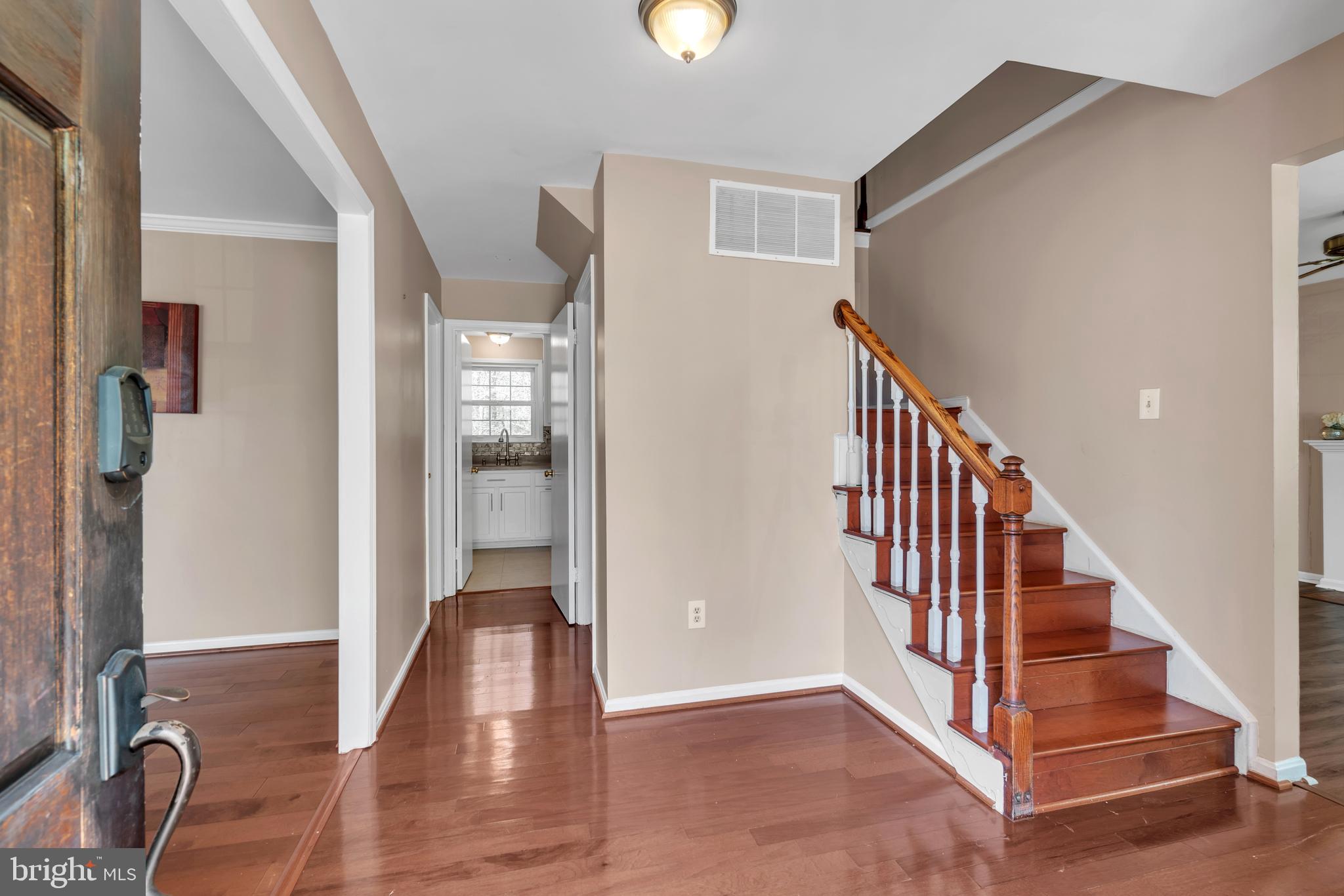 6944 COTTONTAIL COURT