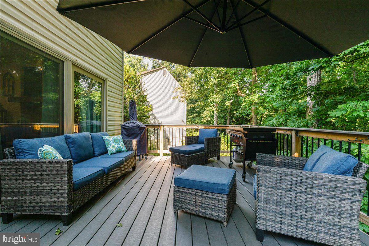 7577 WOODSTOWN DRIVE