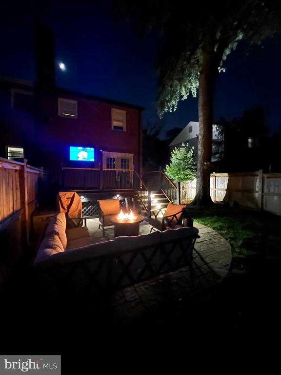 2106 ARLINGTON TERRACE