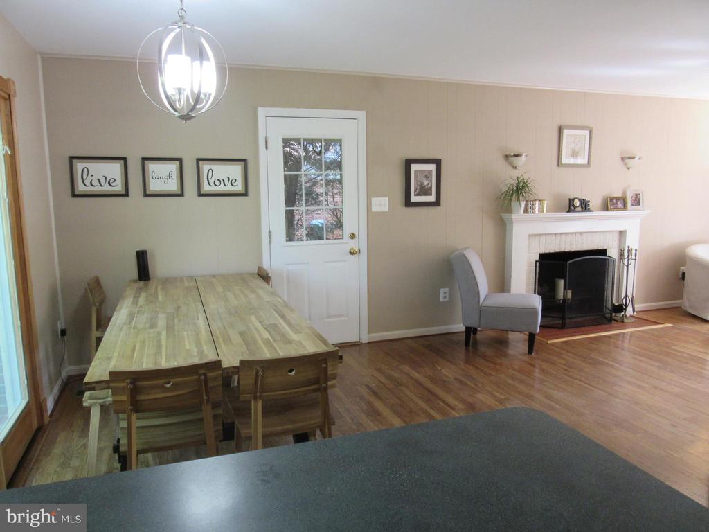 9307 HARNESS HORSE COURT