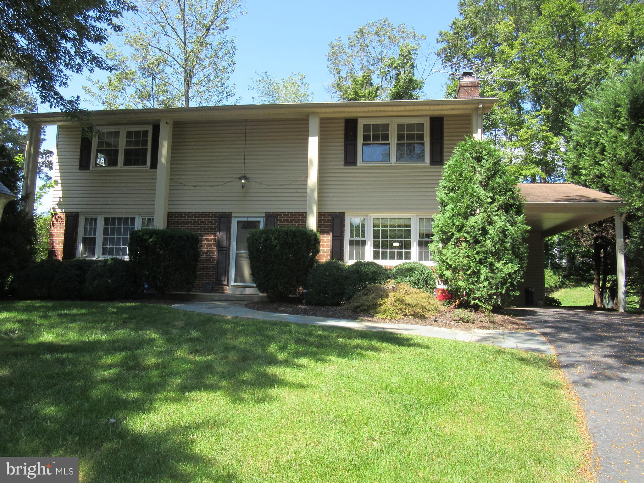 9307 HARNESS HORSE COURT