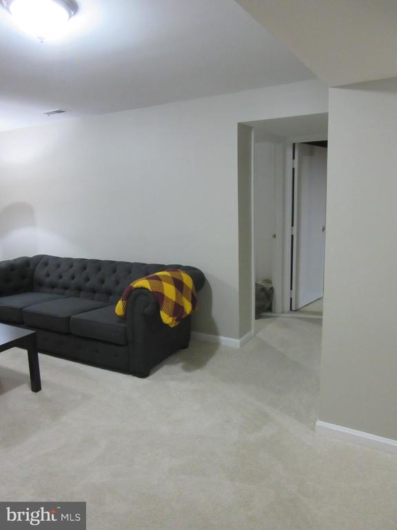 9307 HARNESS HORSE COURT