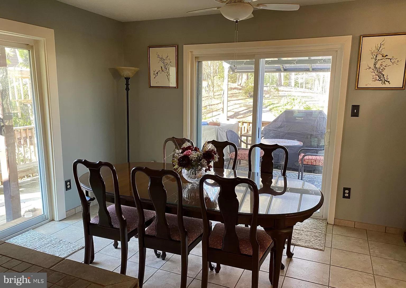 11696 FOX GLEN DRIVE