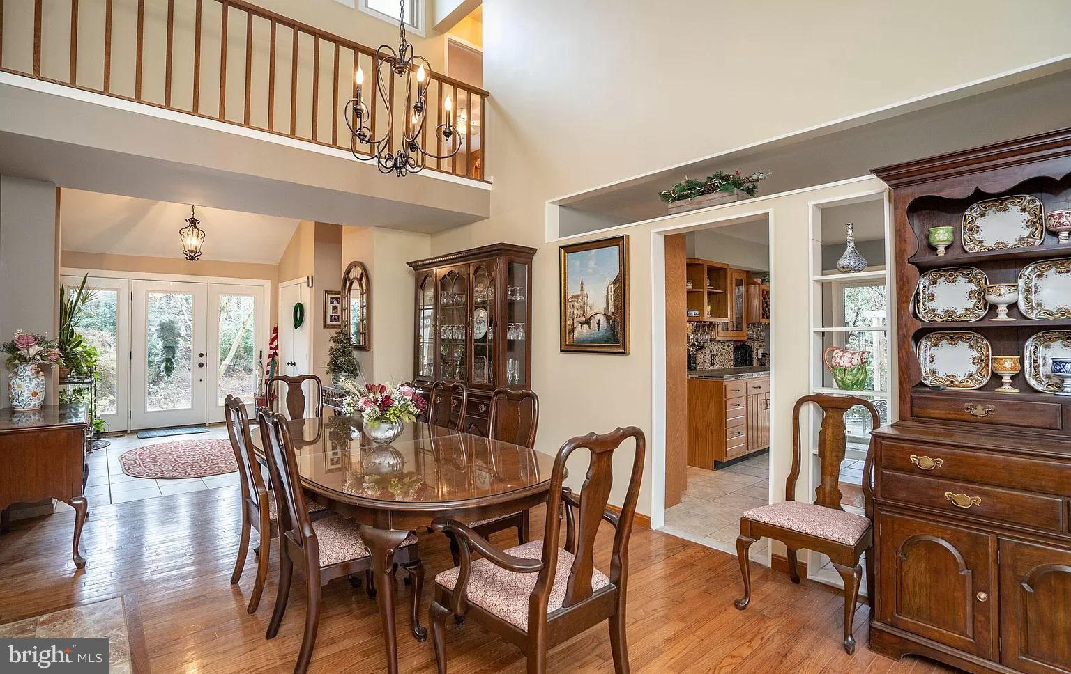 11696 FOX GLEN DRIVE