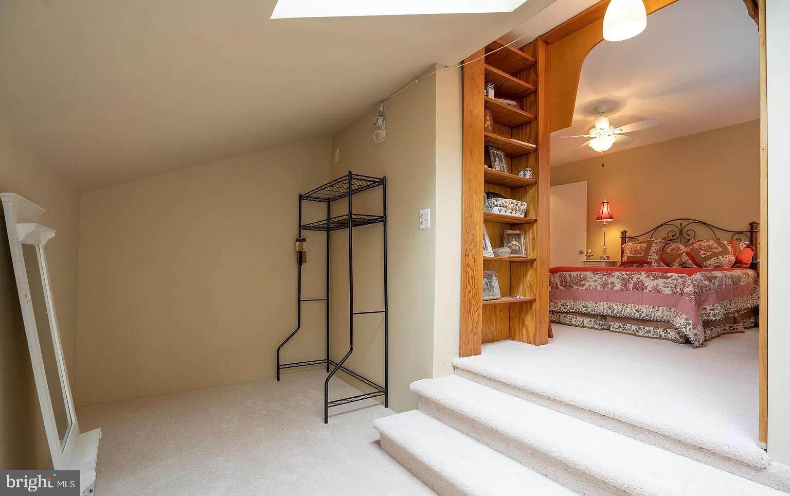 11696 FOX GLEN DRIVE