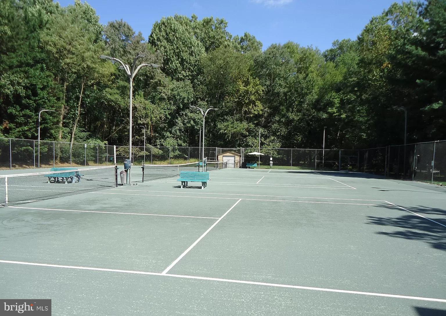 11696 FOX GLEN DRIVE