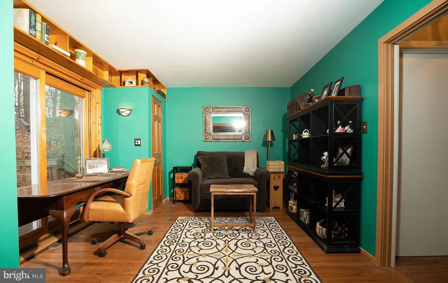 11696 FOX GLEN DRIVE