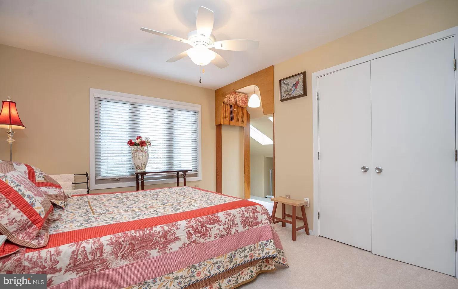 11696 FOX GLEN DRIVE