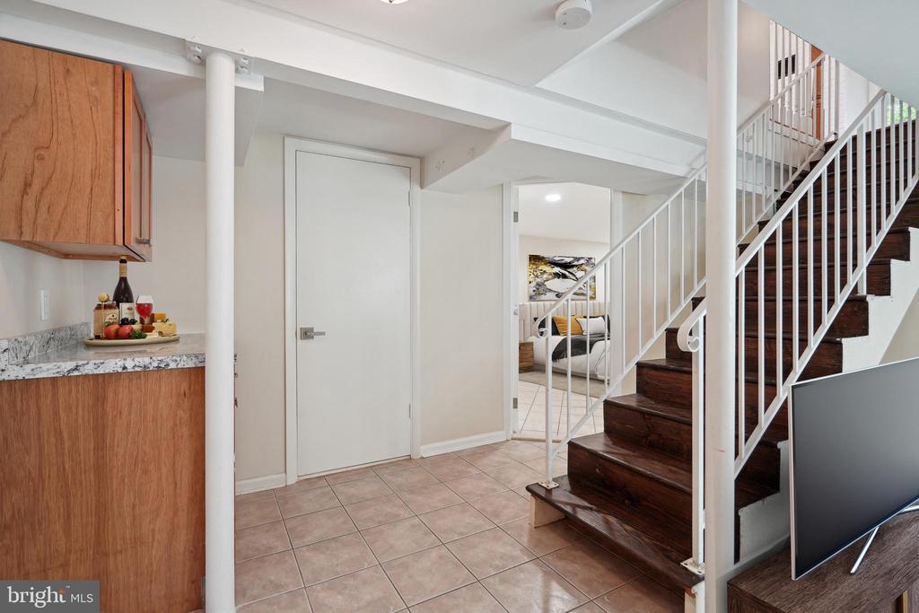 6326 DORSET DRIVE