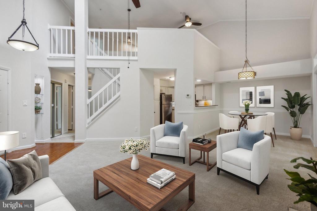 1377 GARDEN WALL CIRCLE 607F