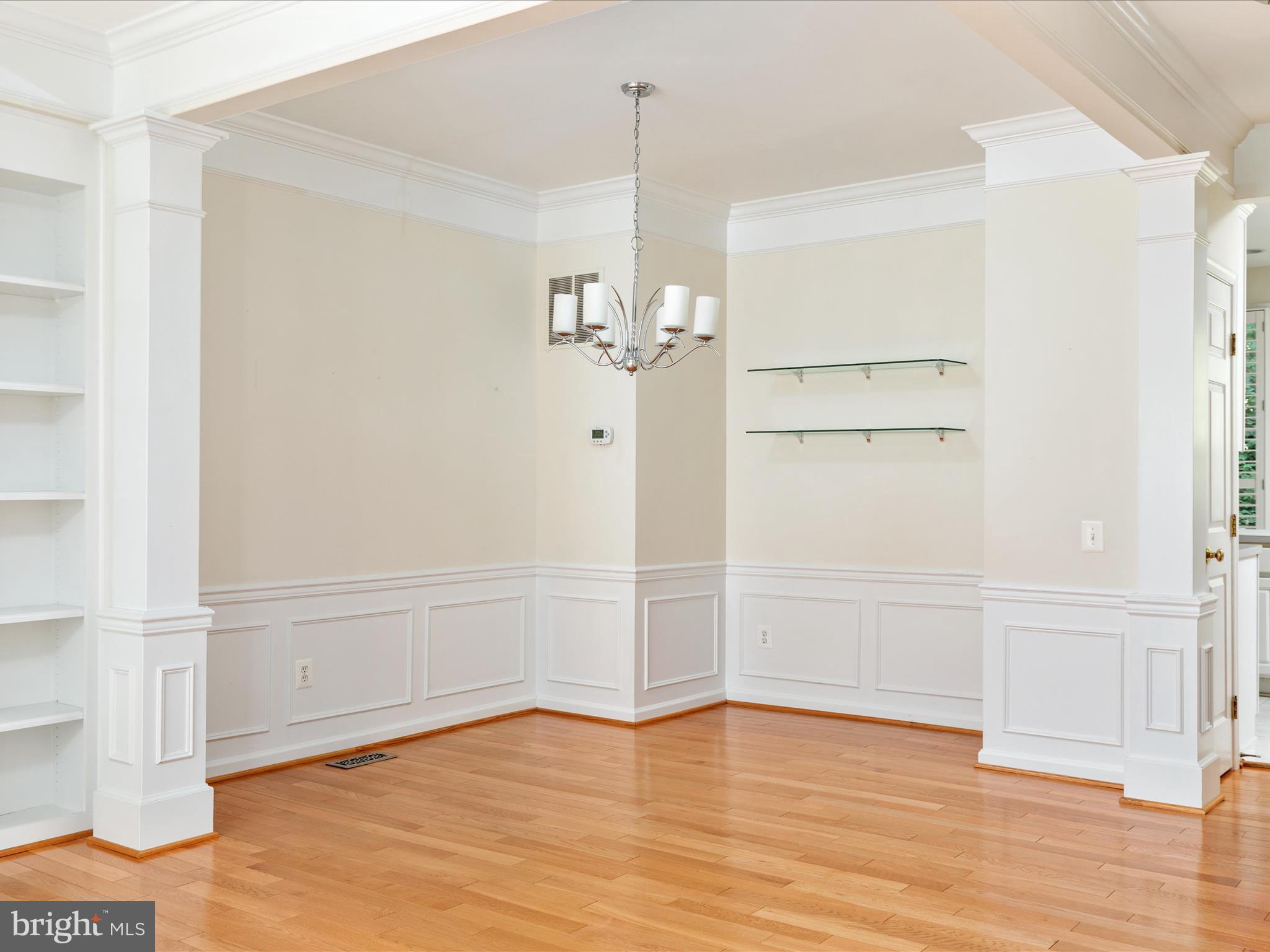 7731 HERITAGE WOODS WAY