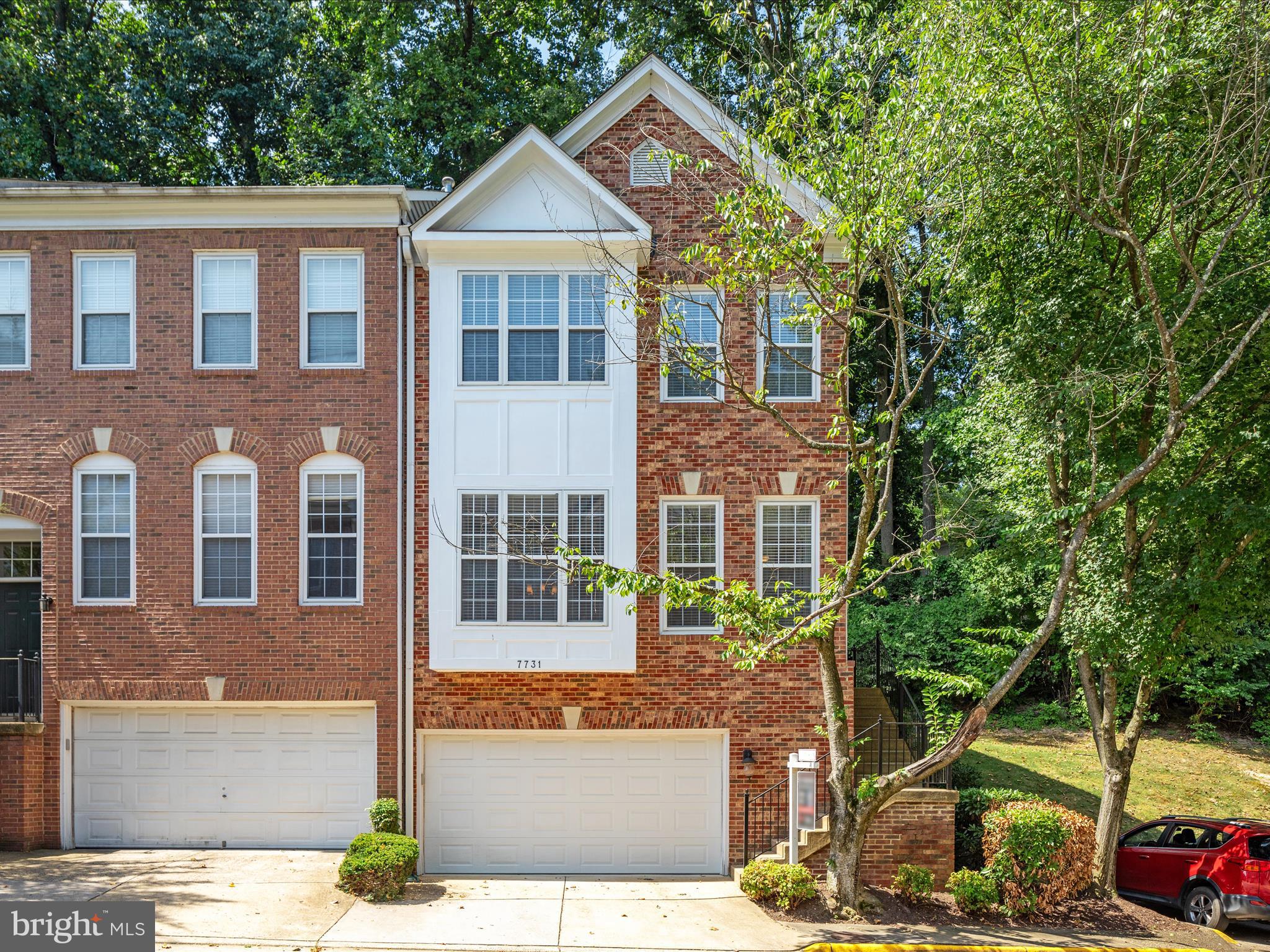 7731 HERITAGE WOODS WAY