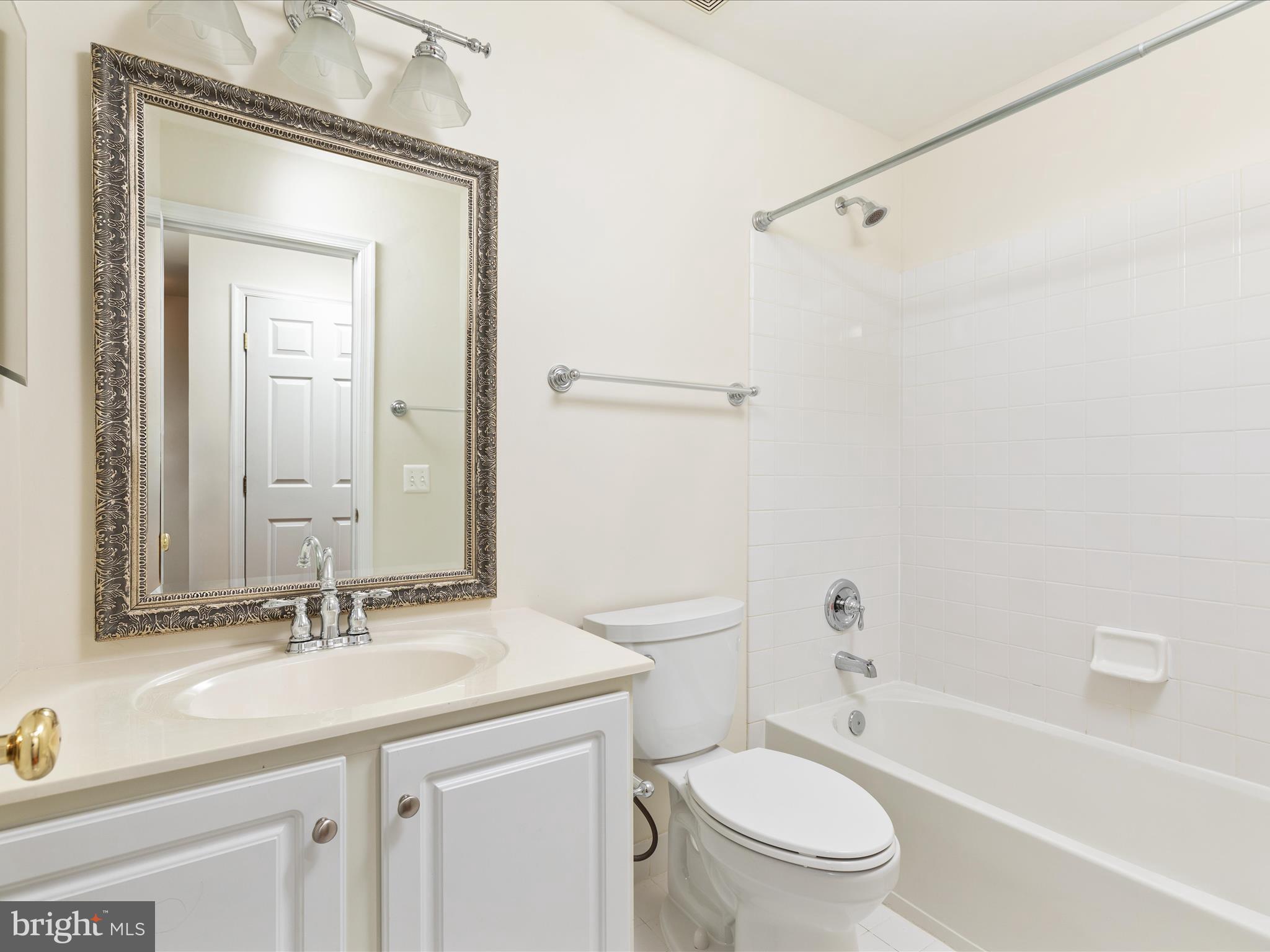 7731 HERITAGE WOODS WAY