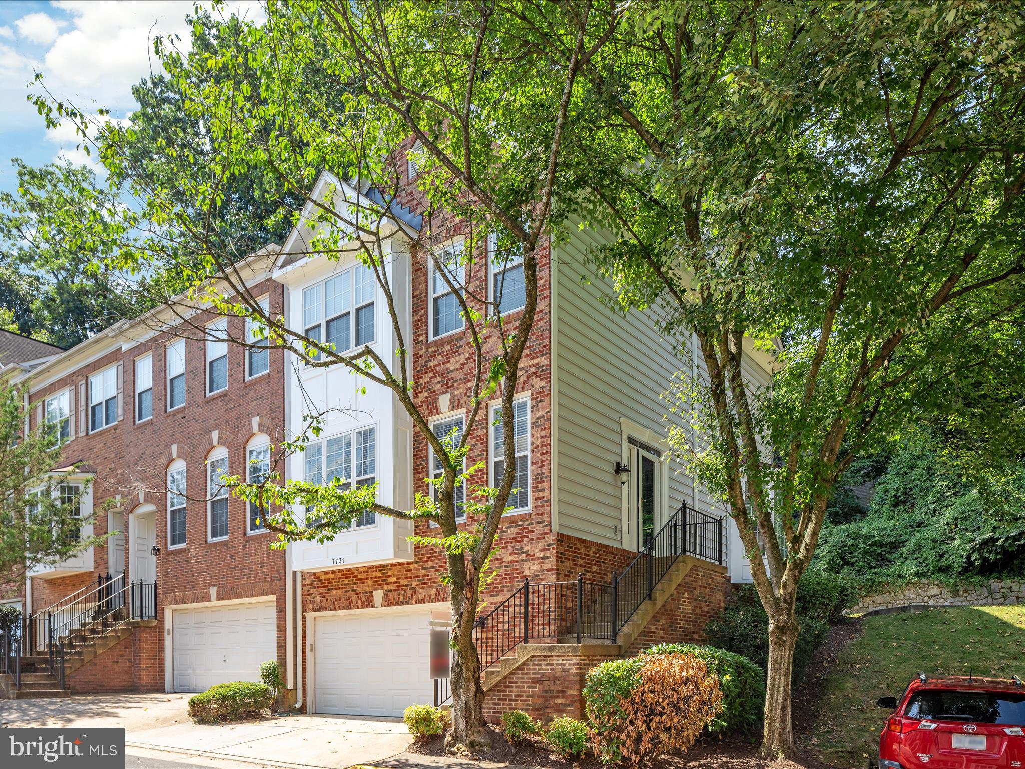 7731 HERITAGE WOODS WAY