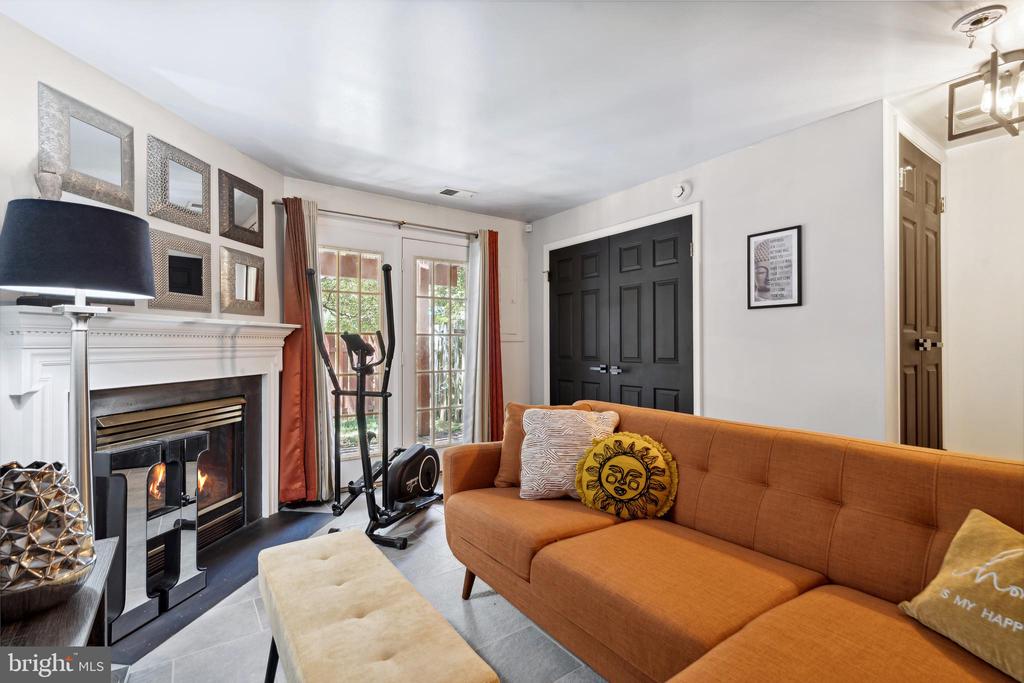 7844 GUM SPRINGS VILLAGE DRIVE