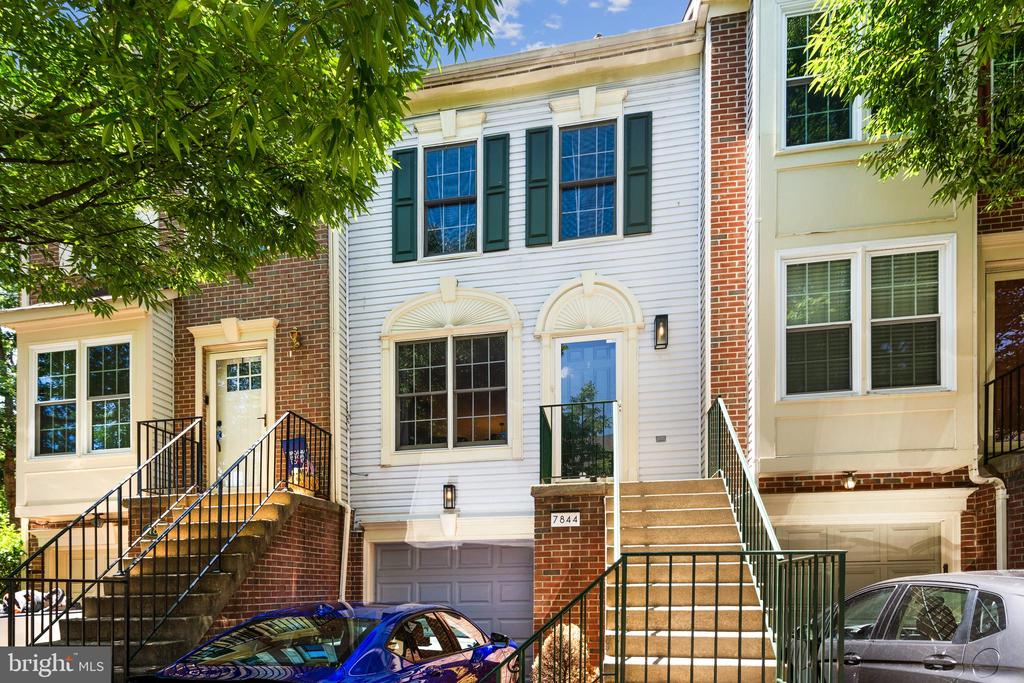 7844 GUM SPRINGS VILLAGE DRIVE