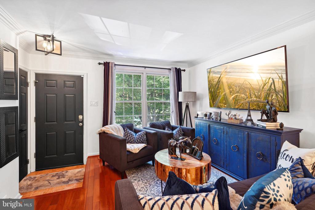7844 GUM SPRINGS VILLAGE DRIVE