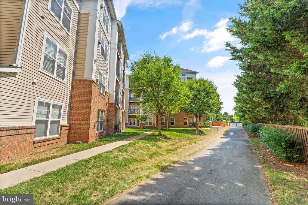 3850 LIGHTFOOT STREET 152
