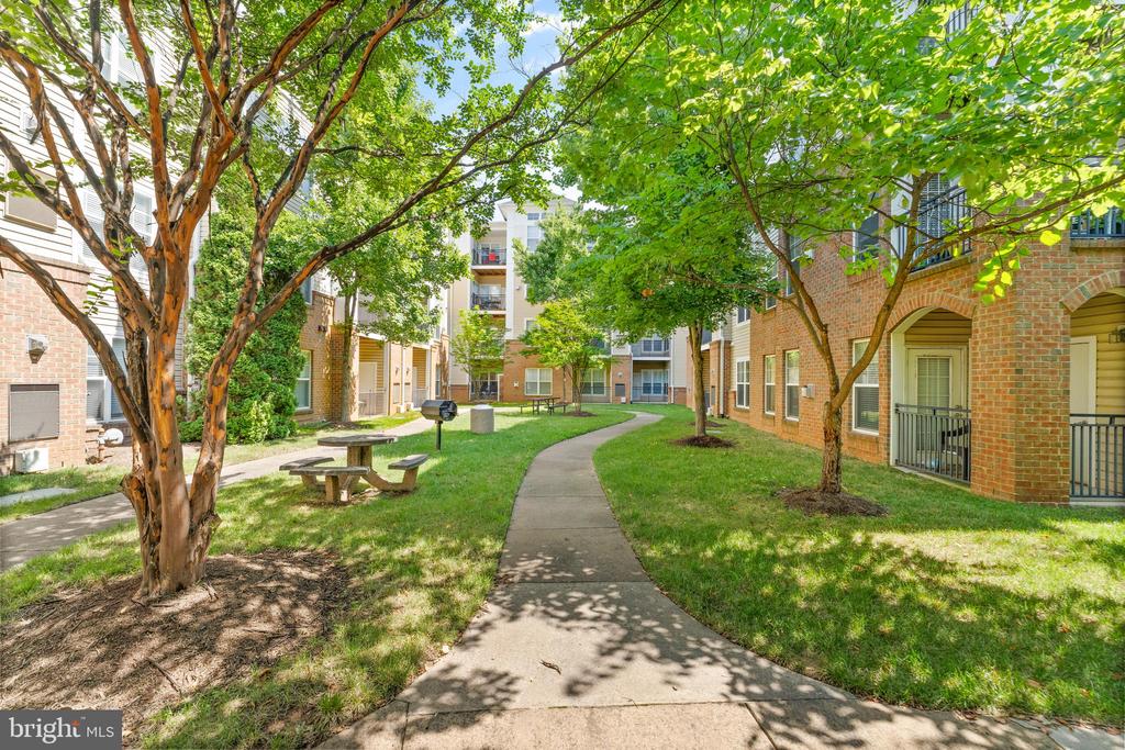 3850 LIGHTFOOT STREET 152