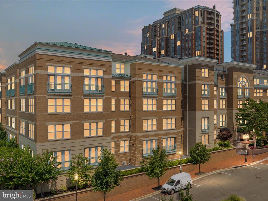 12000 MARKET STREET 306