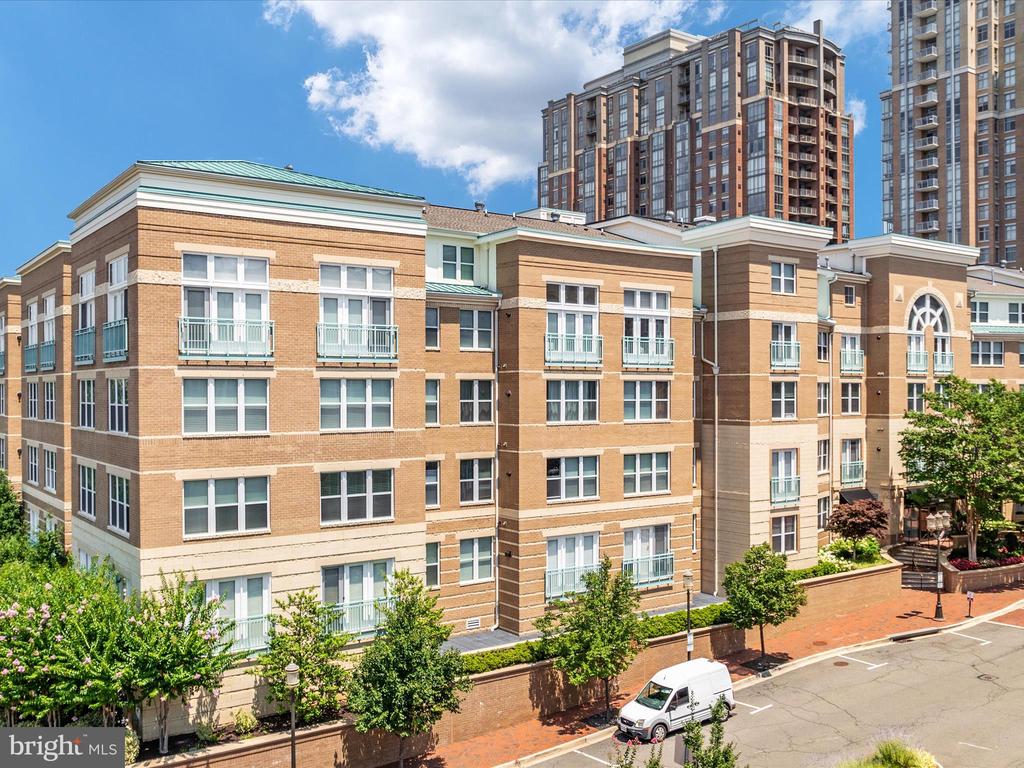 12000 MARKET STREET 306