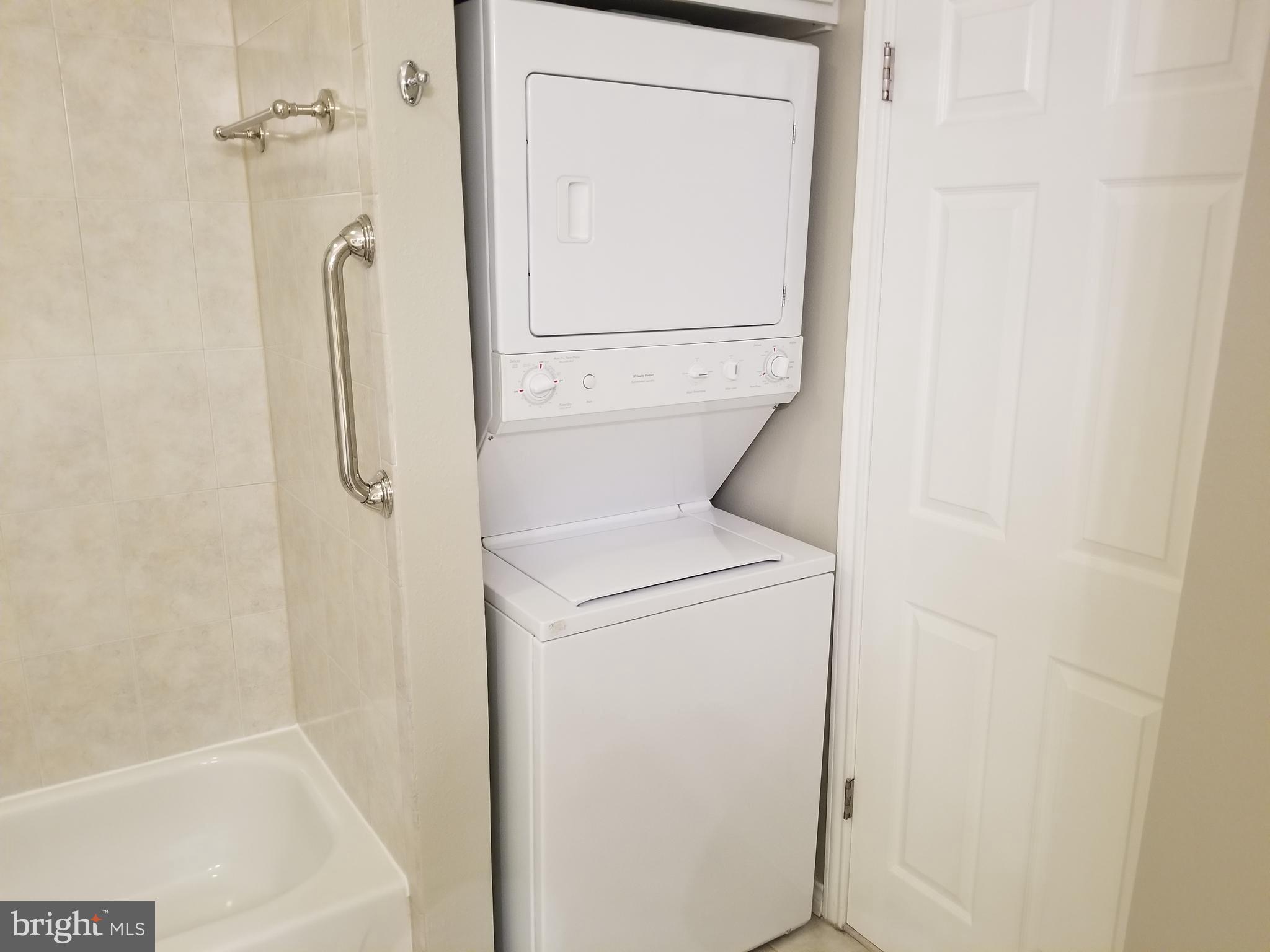 12154 PENDERVIEW TERRACE 1203