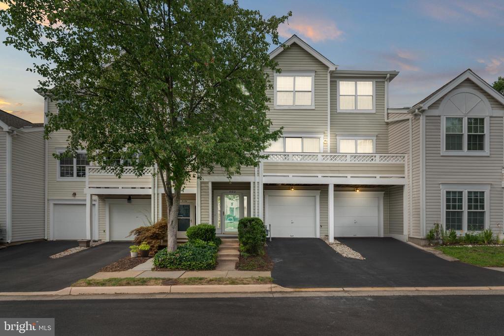 5102 CASTLE HARBOR WAY 118