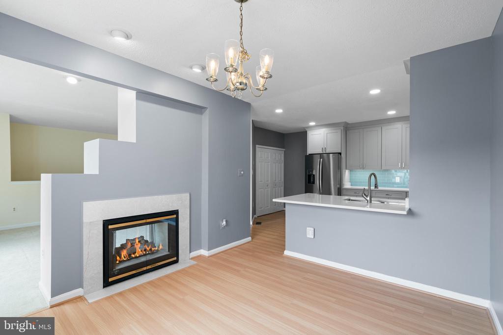 5102 CASTLE HARBOR WAY 118
