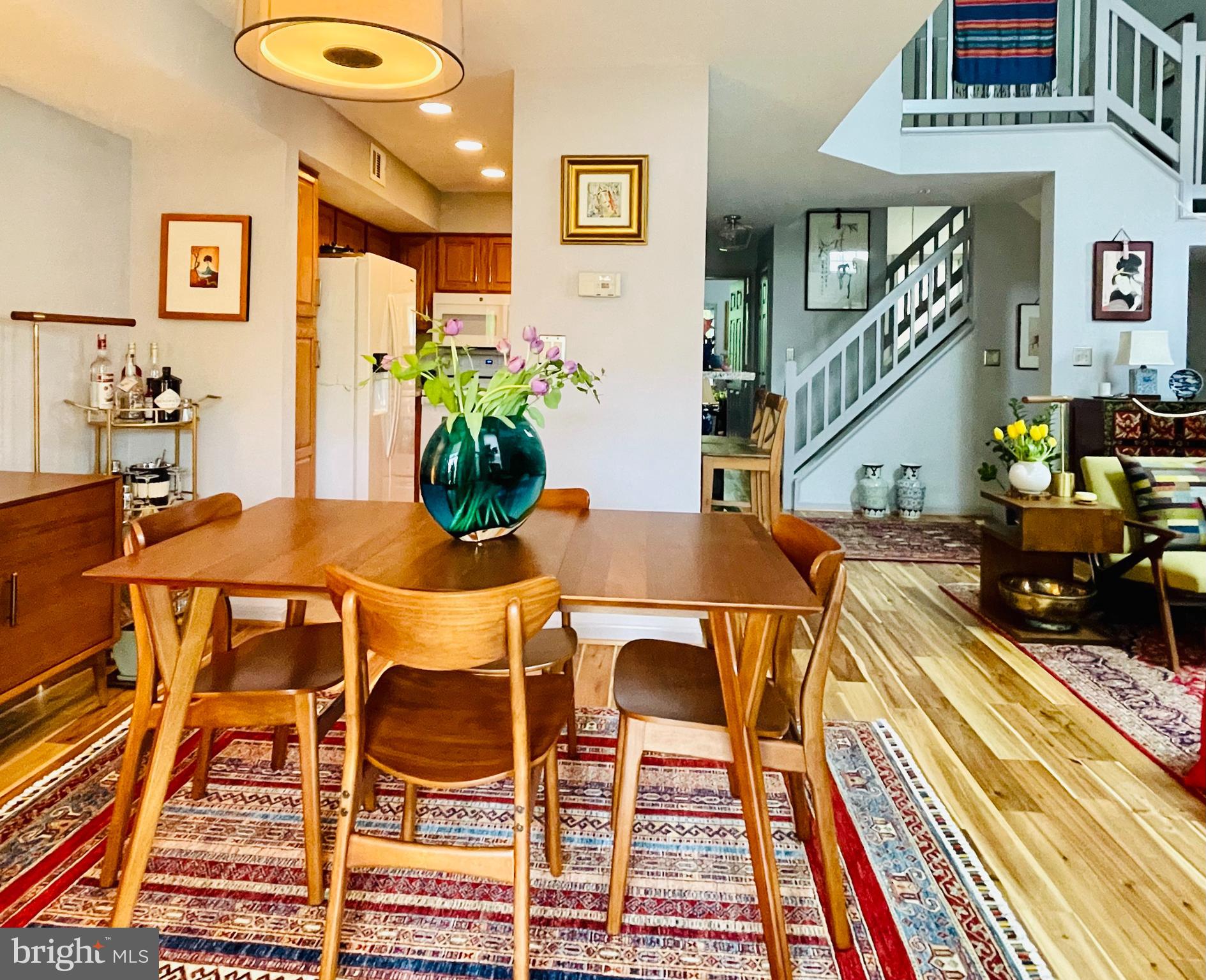 1312 GARDEN WALL CIRCLE 203
