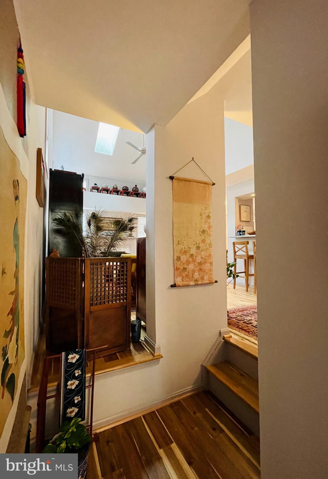 1312 GARDEN WALL CIRCLE 203