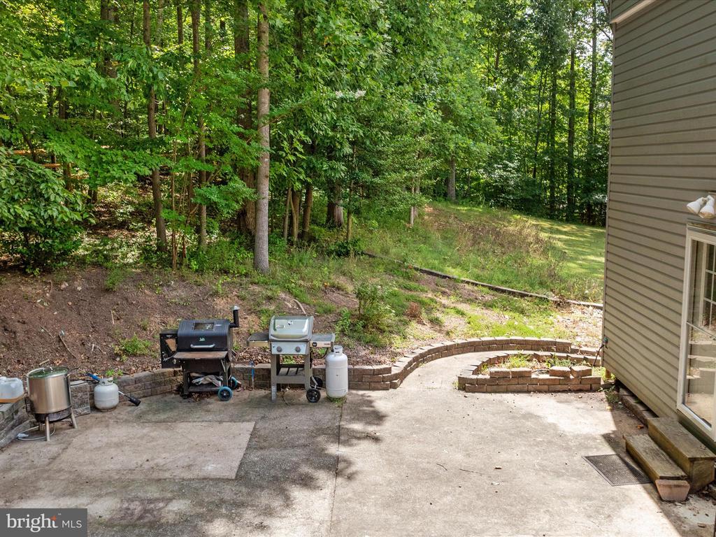 7399 BEACHPLUM DRIVE