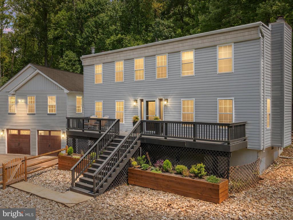 7399 BEACHPLUM DRIVE