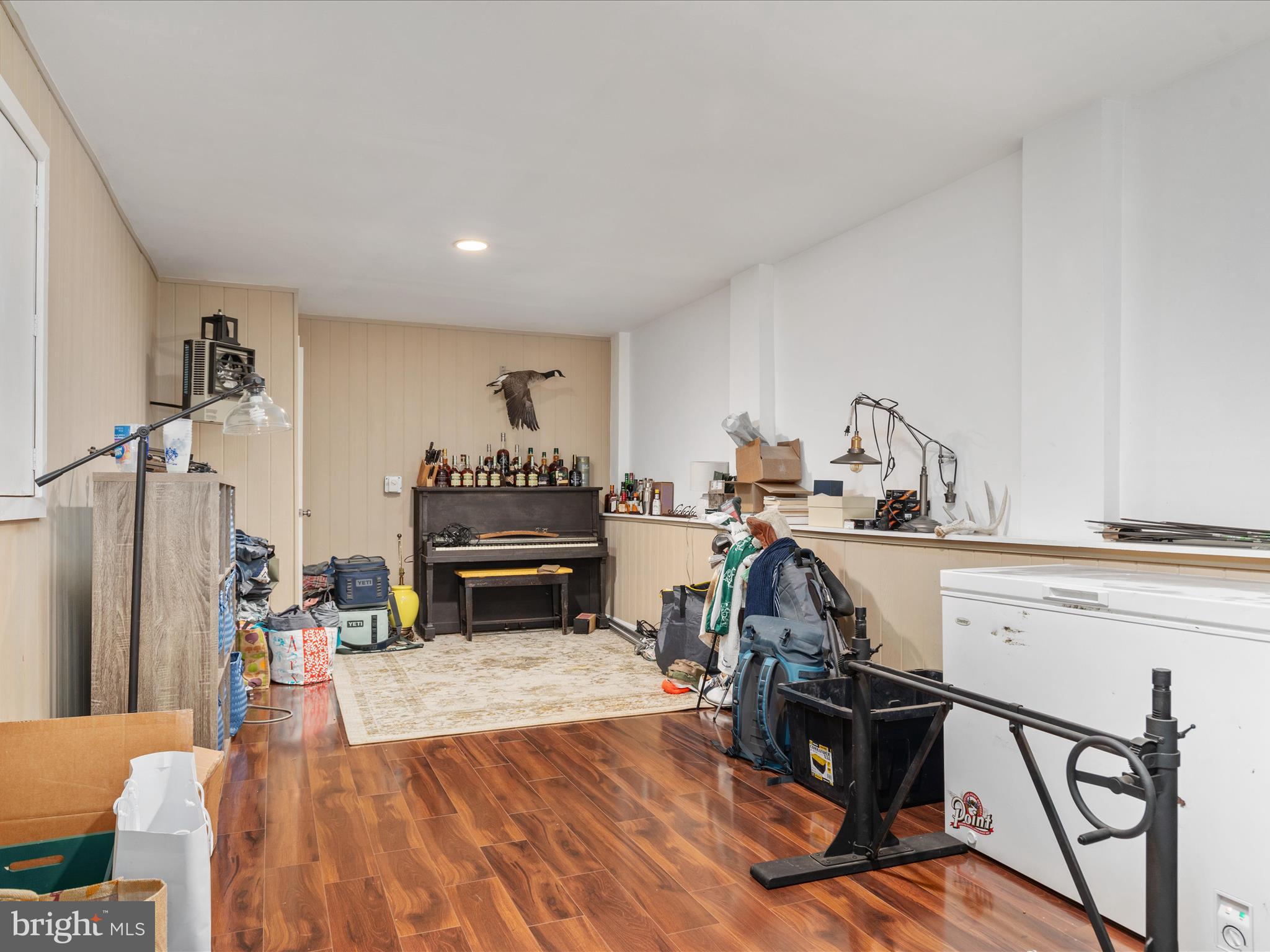 7399 BEACHPLUM DRIVE