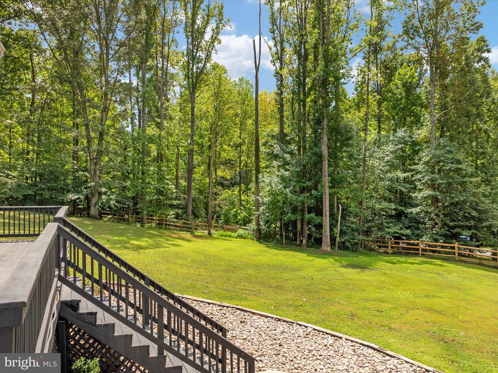 7399 BEACHPLUM DRIVE