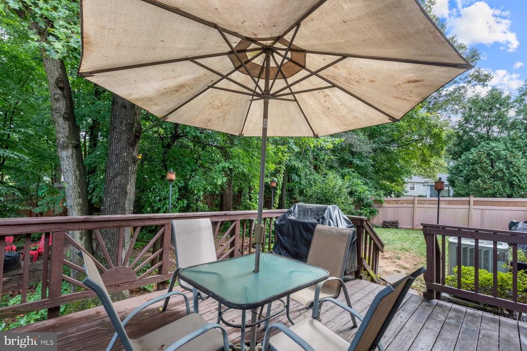 6523 KOZIARA DRIVE
