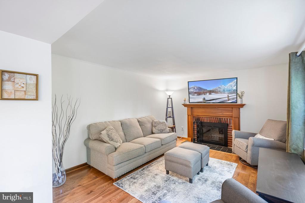 6523 KOZIARA DRIVE