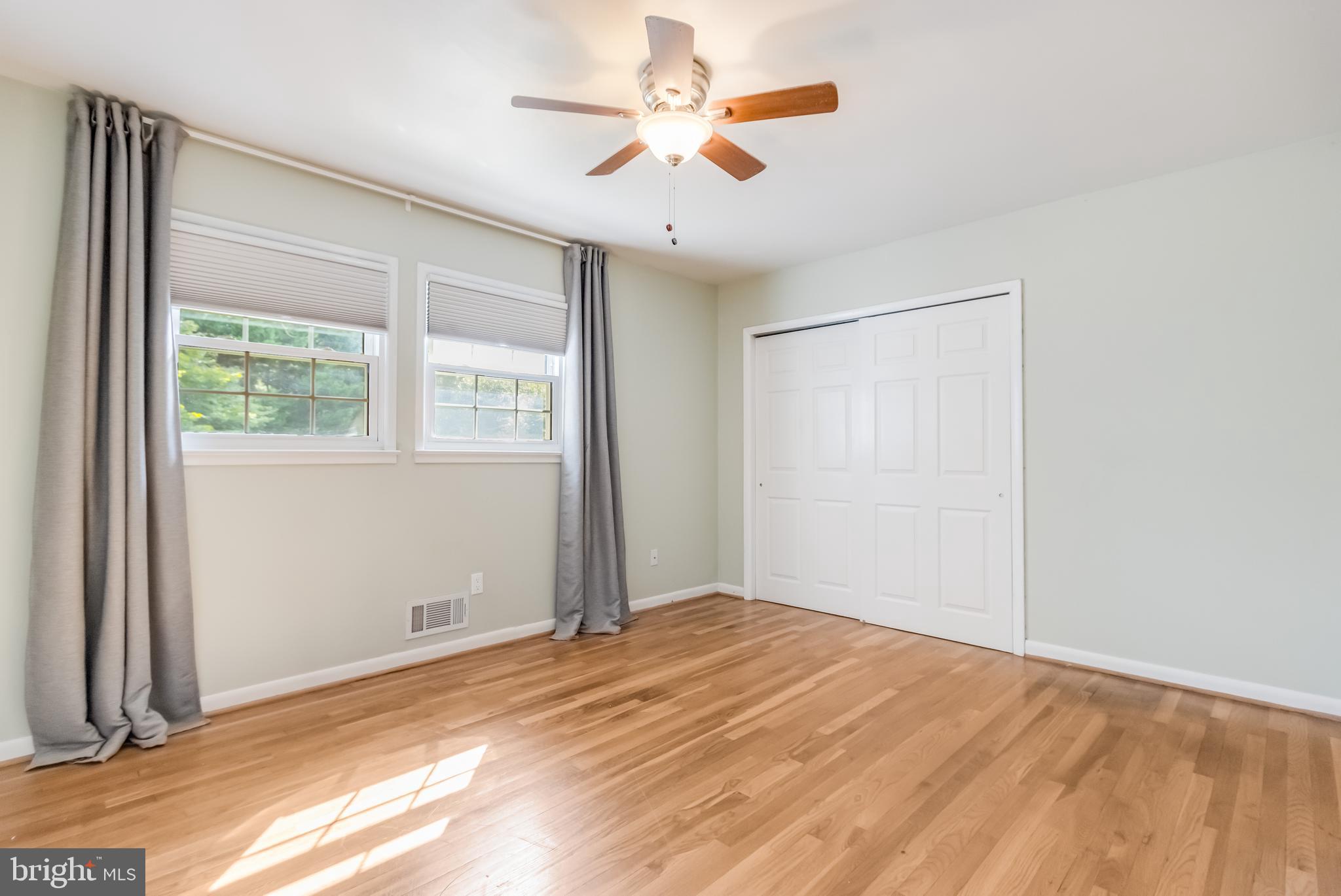 9523 OLD CREEK DRIVE