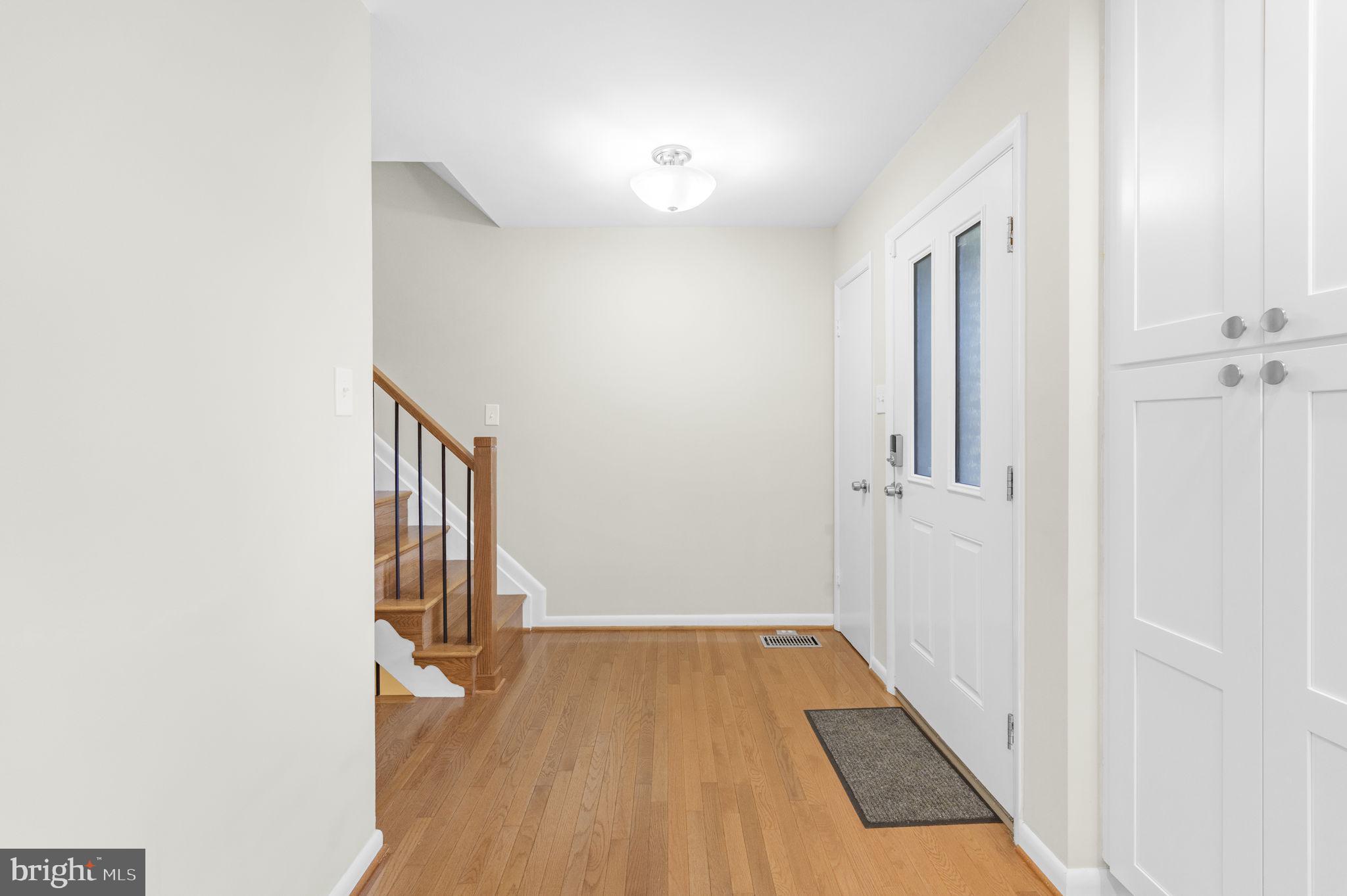 8328 HIGHCLIFFE COURT