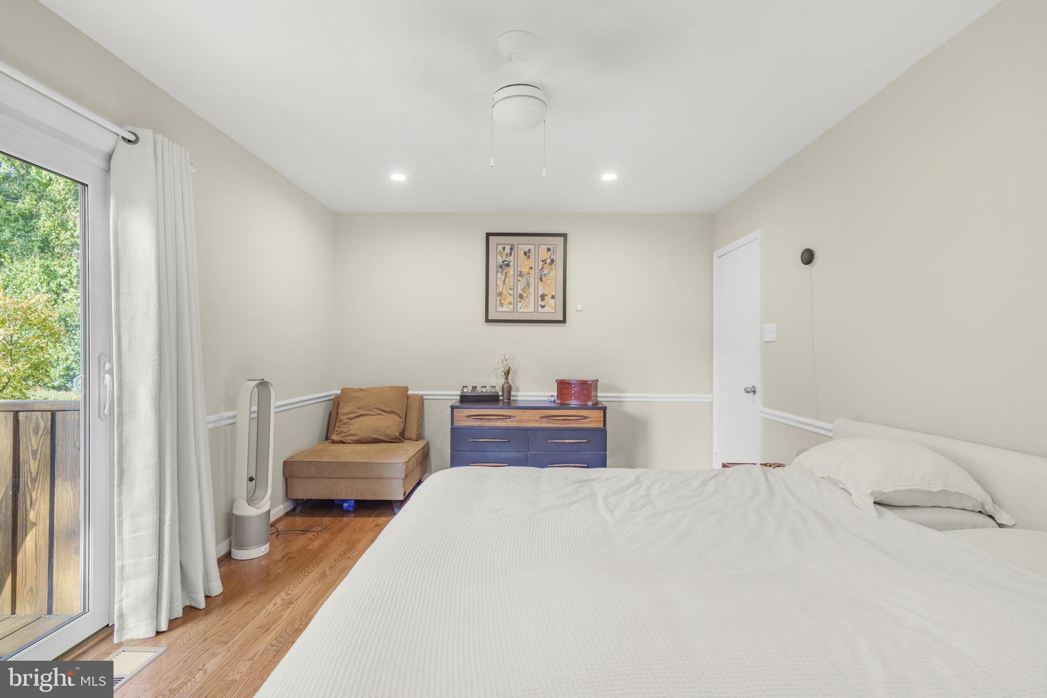 8328 HIGHCLIFFE COURT