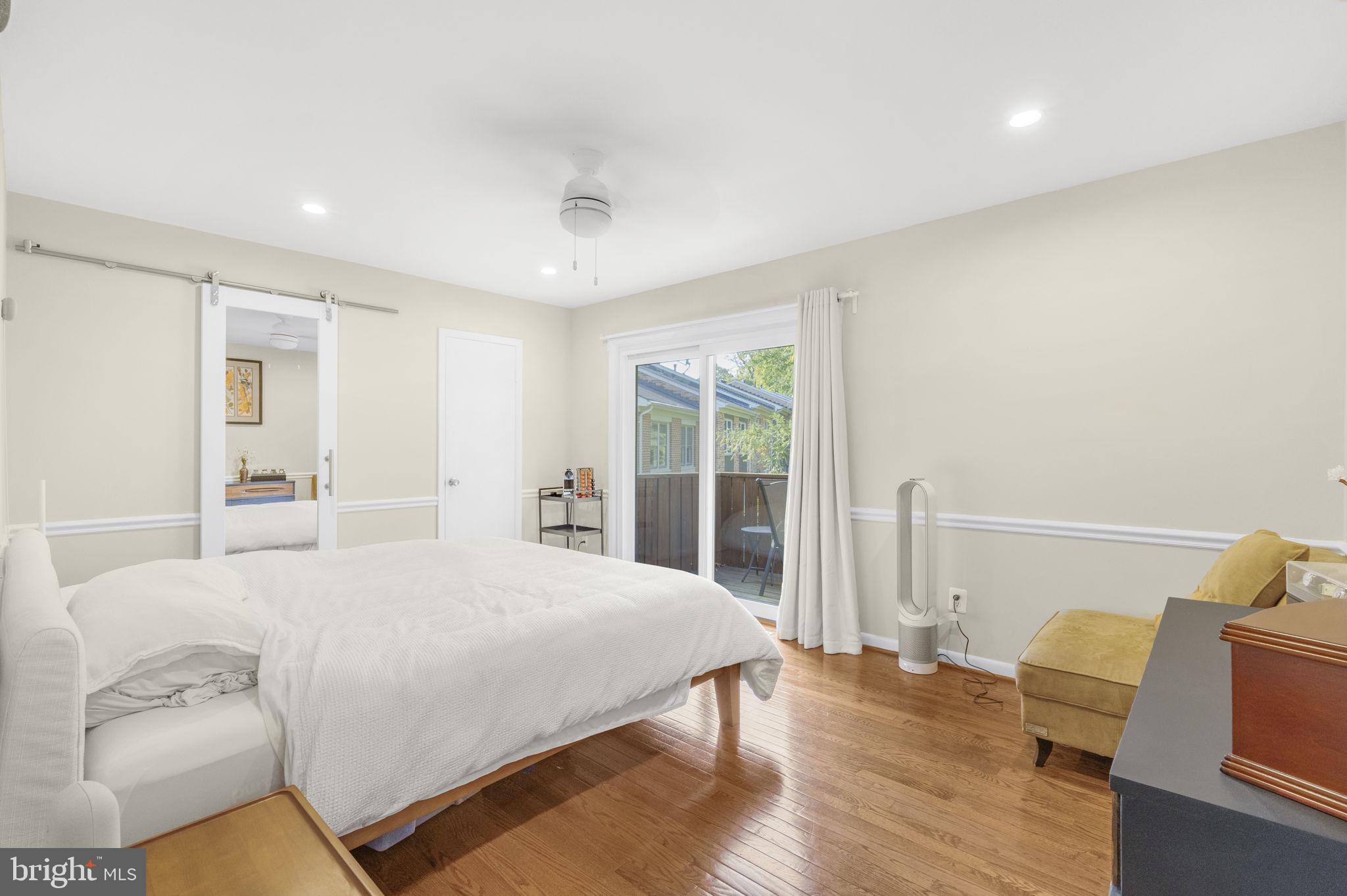 8328 HIGHCLIFFE COURT