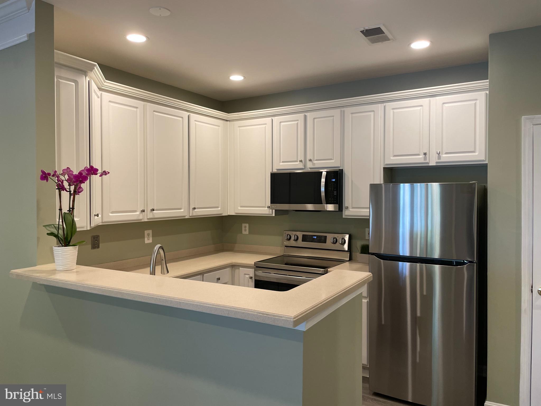 12185 ABINGTON HALL PLACE 102