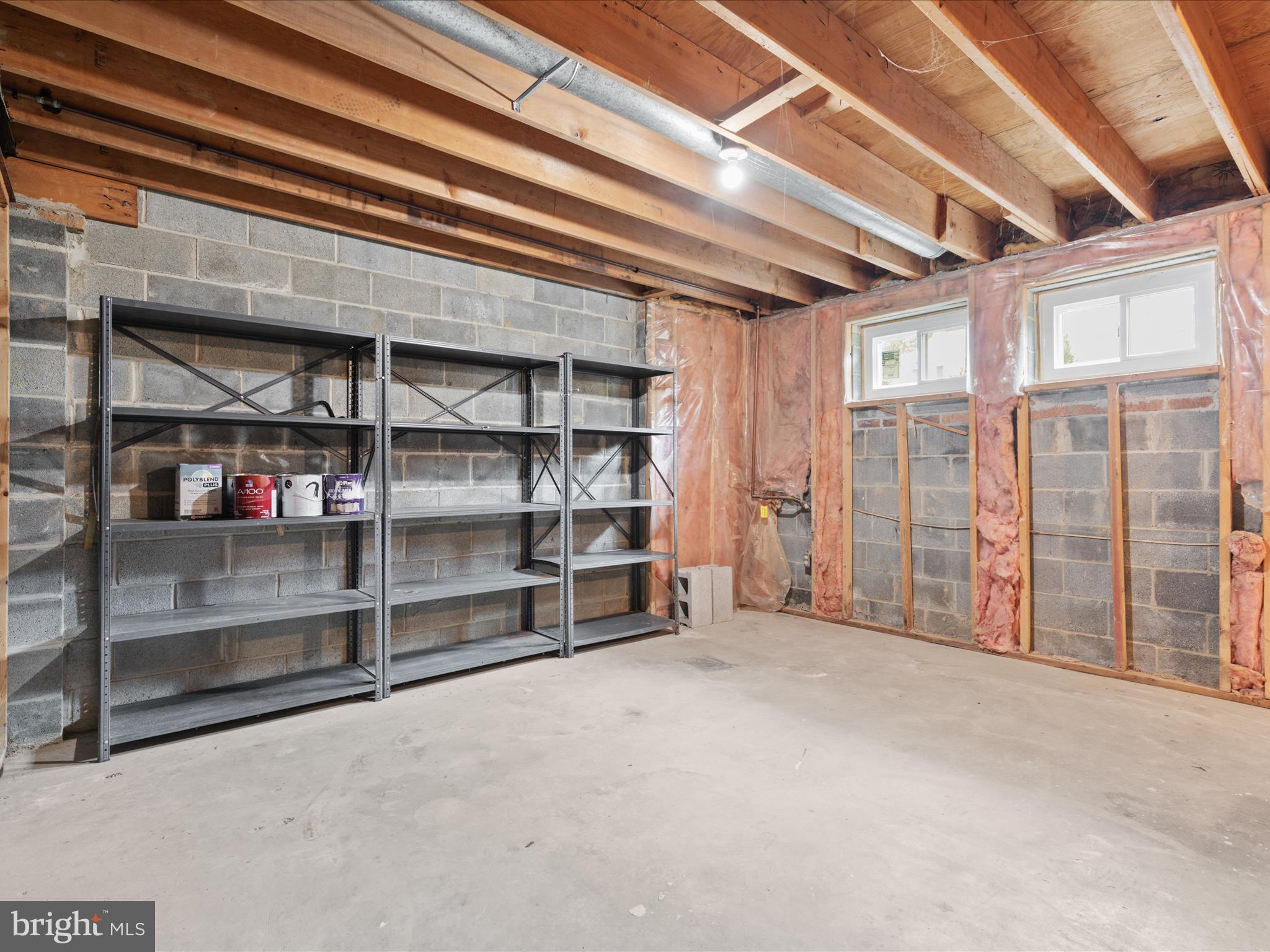 8009 SLEEPY VIEW LANE