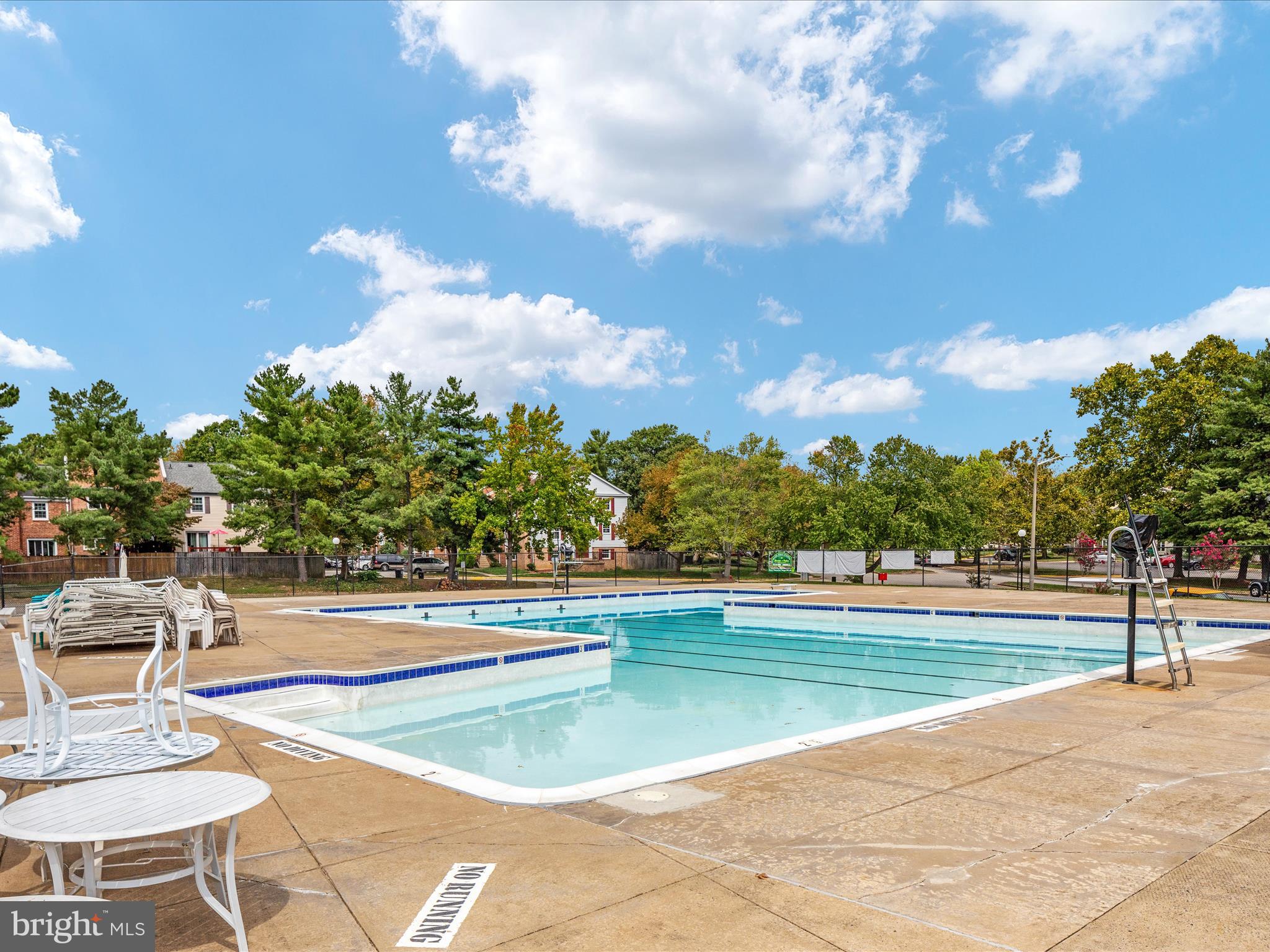 8009 SLEEPY VIEW LANE