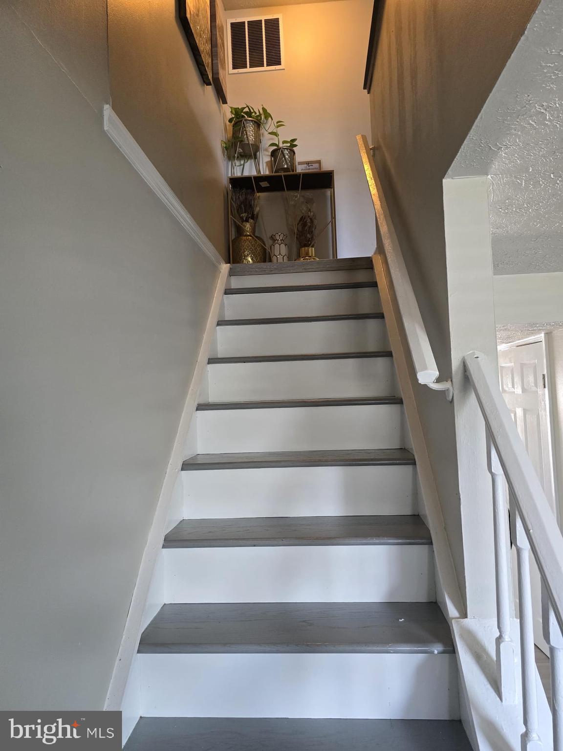 5537 HECATE COURT