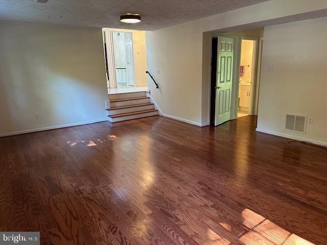 8706 POWDER HORN ROAD