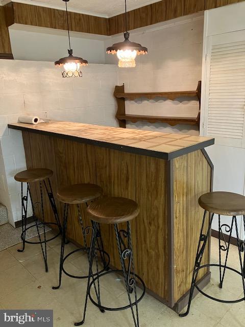 8706 POWDER HORN ROAD