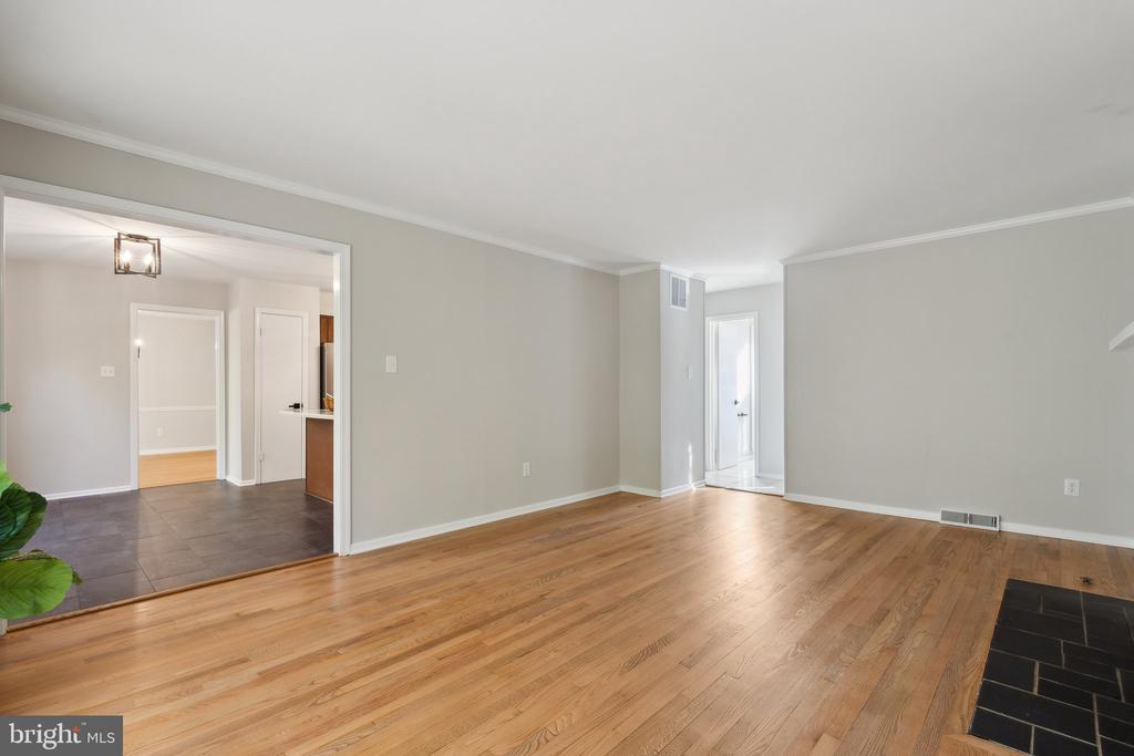2308 CONCERT COURT